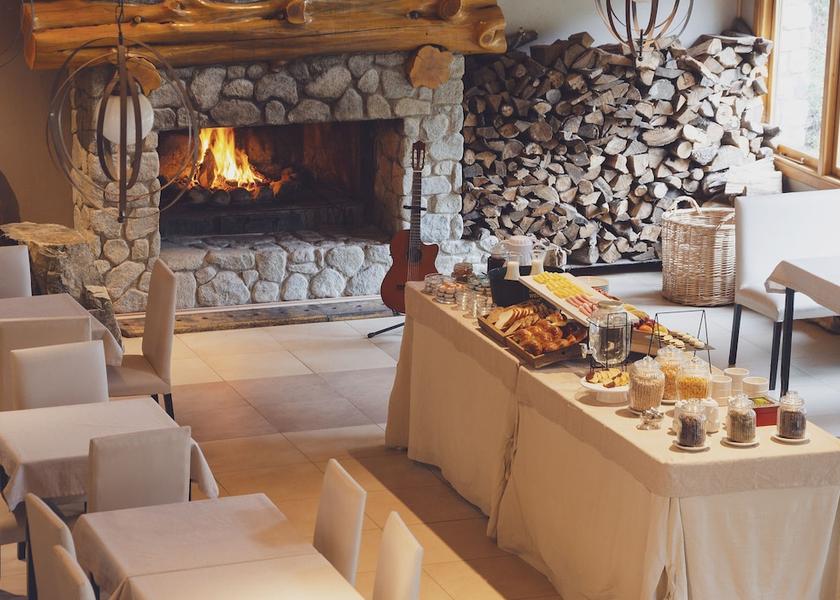 Neuquén Villa La Angostura Breakfast buffet