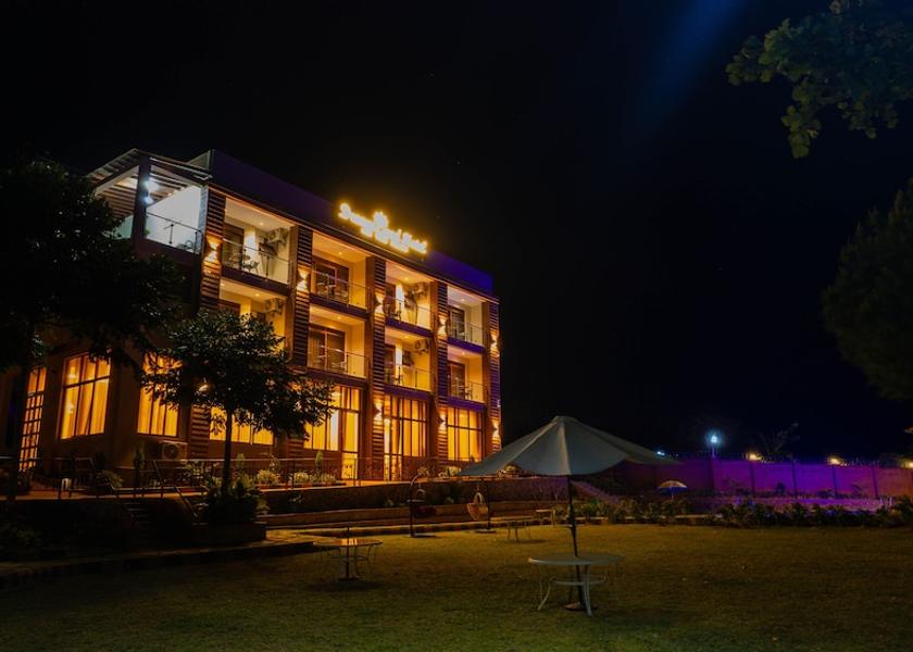 Front of property - evening/night