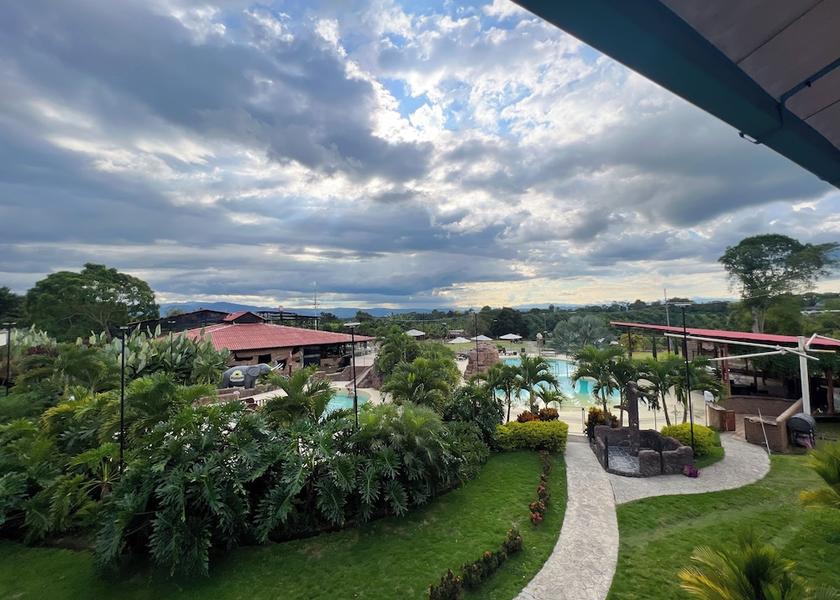 Quindío Calarcá Pool