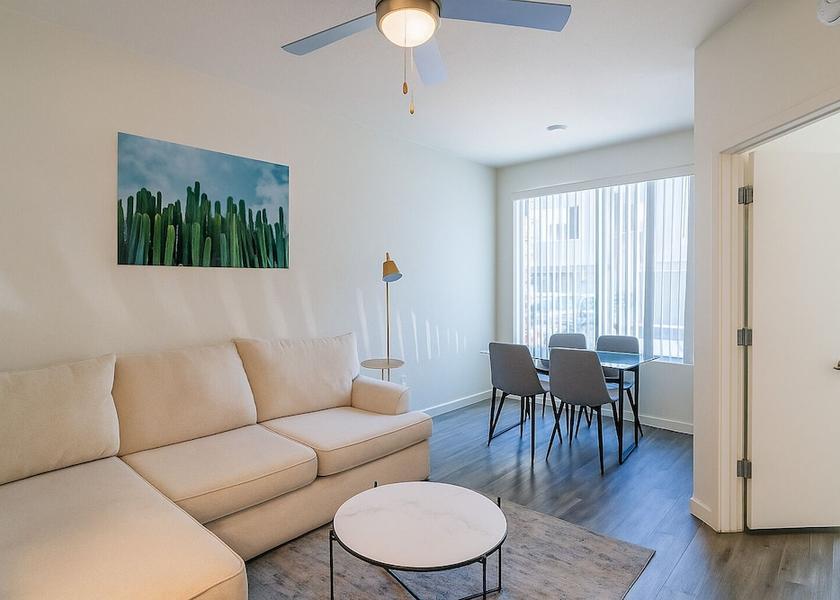 Arizona Tempe Living area