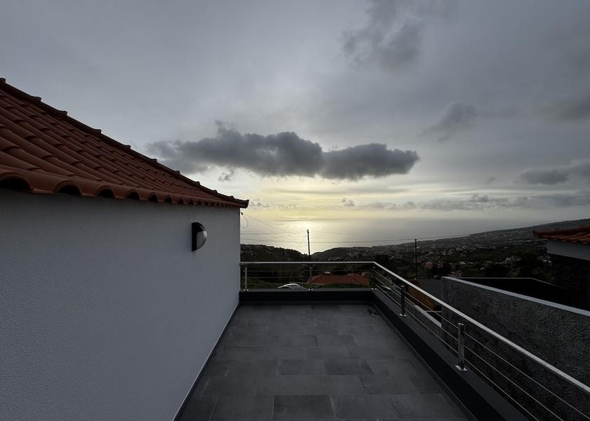 Madeira Region Calheta Terrace/patio