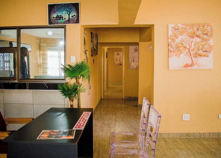 Manzini Manzini Reception
