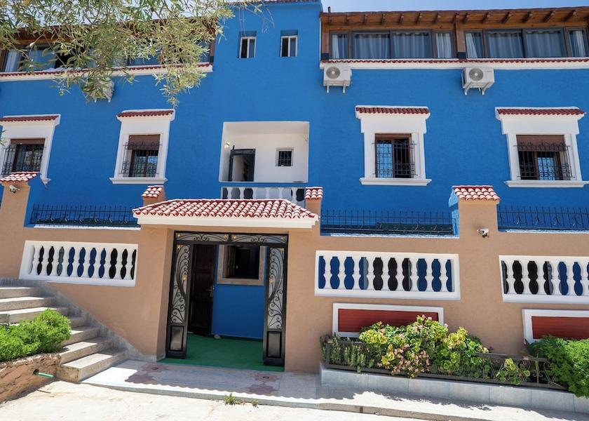 Tanger-Tetouan-Al Hoceima Chefchaouen Front of property