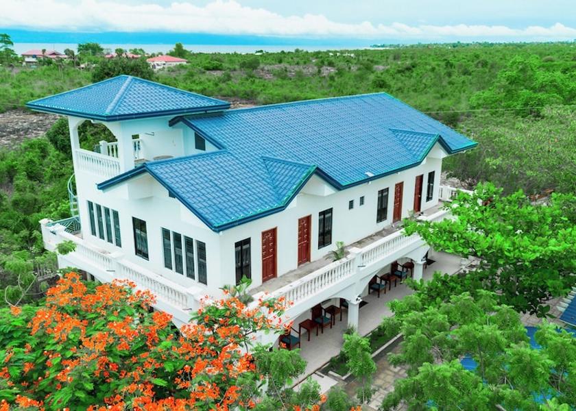 Central Visayas Moalboal Exterior