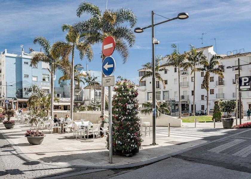 Andalusia Estepona Interior