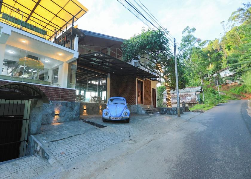 Uva Province Ella Parking