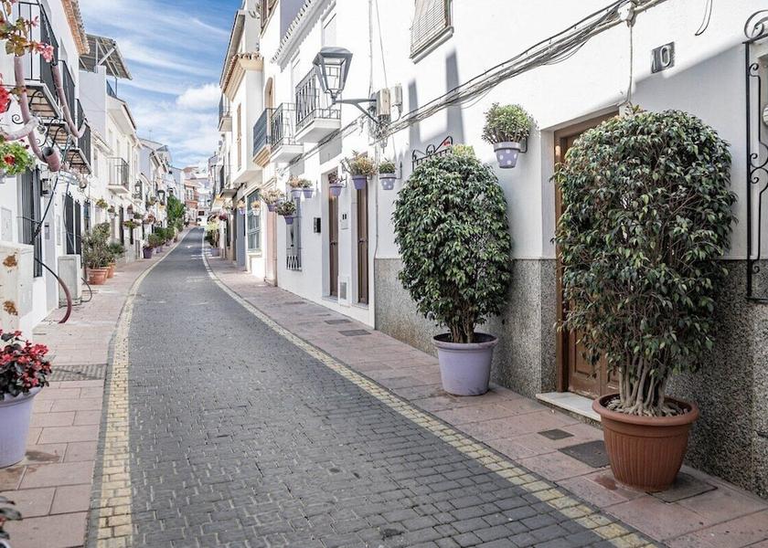 Andalusia Estepona Interior