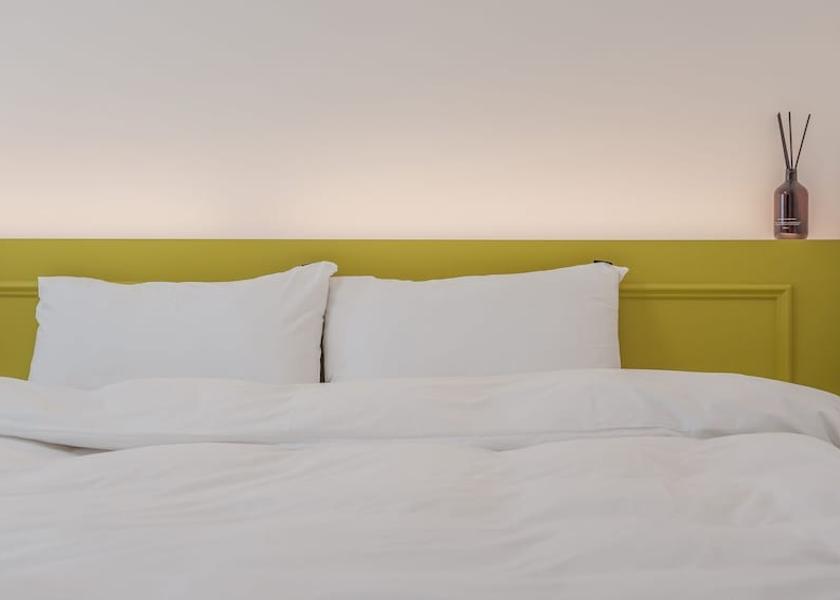 North Gyeongsang Pohang Room