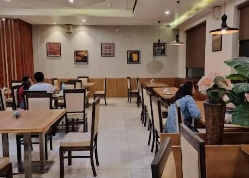 Himachal Pradesh Chintpurni Dining