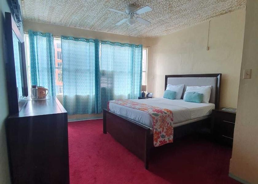Tortola Road Town Room