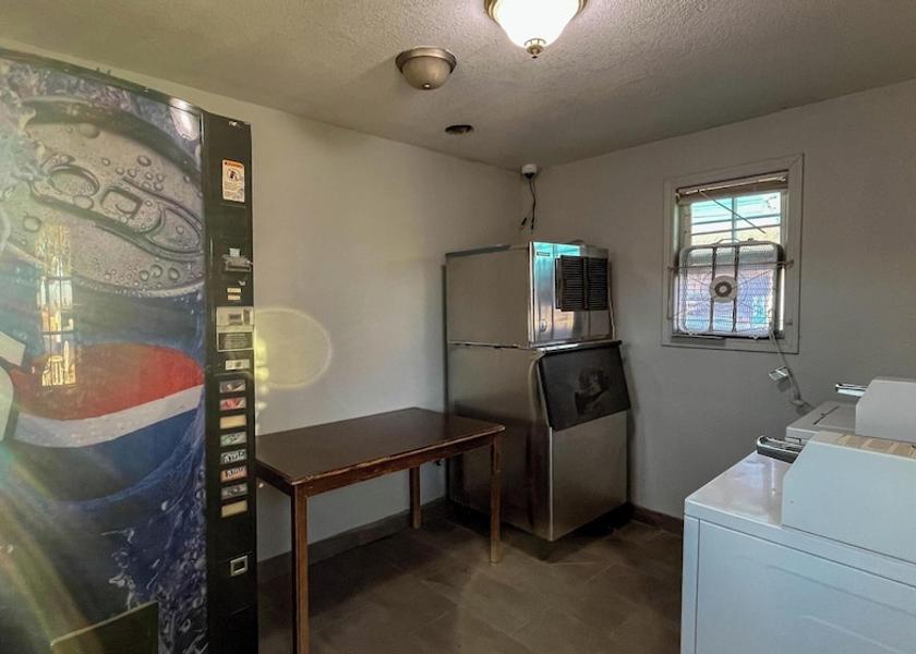 Texas Lamesa Laundry