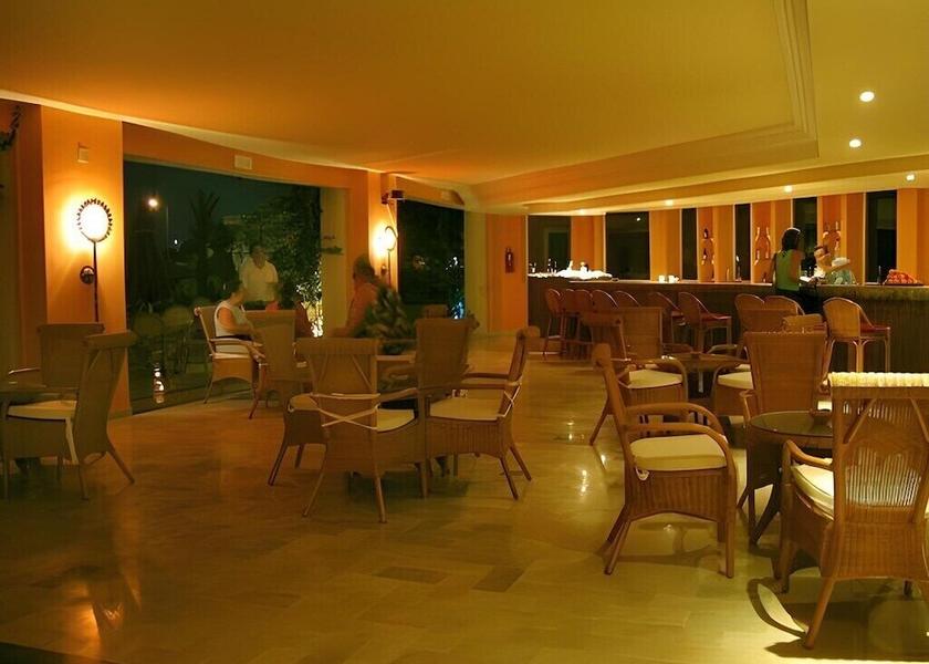 Nabeul Governorate Hammamet Bar (on property)