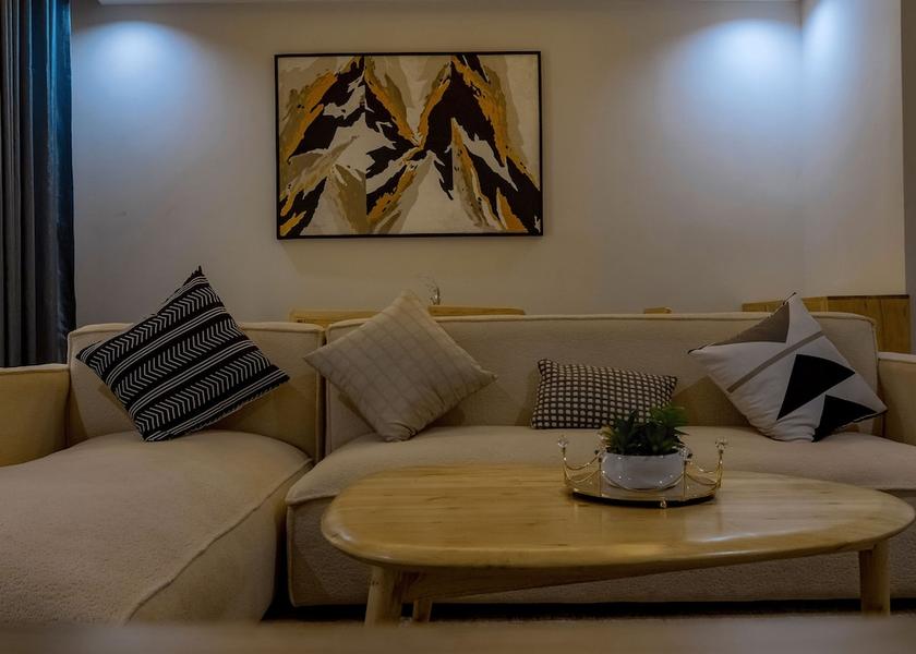  Kigali Living area