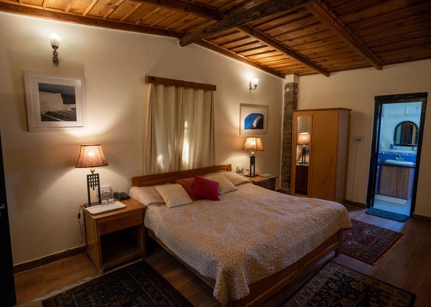 Uttarakhand Mukteshwar Deluxe Room