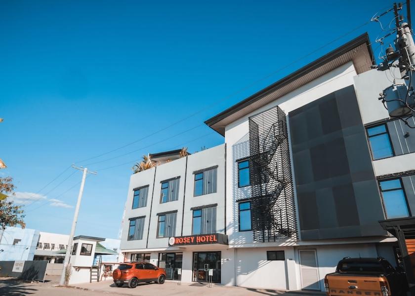 Central Luzon Cabanatuan Exterior