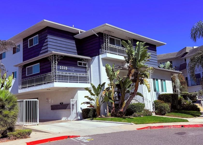 California Redondo Beach Exterior