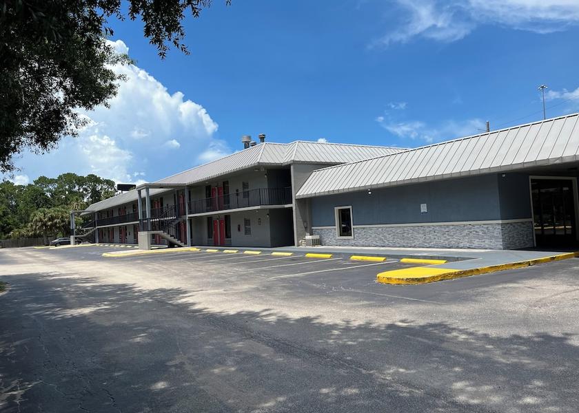 Florida Elkton Exterior