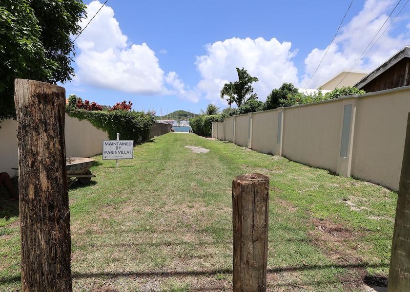  Gros Islet Exterior