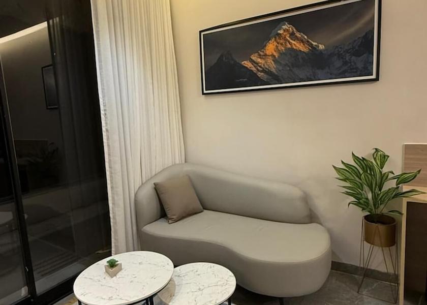 Uttarakhand Kausani Room