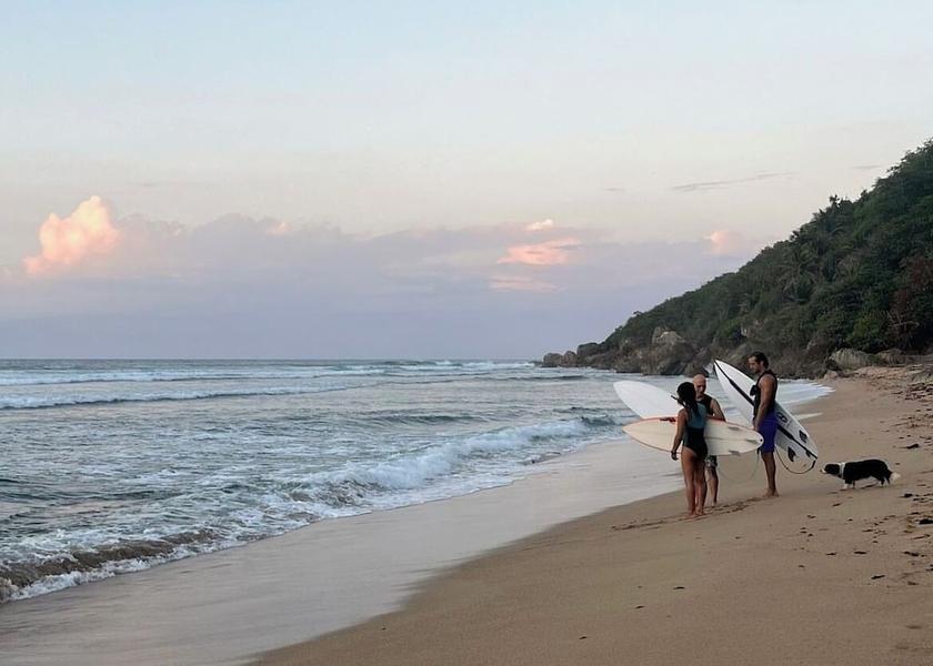 Surfing/boogie boarding