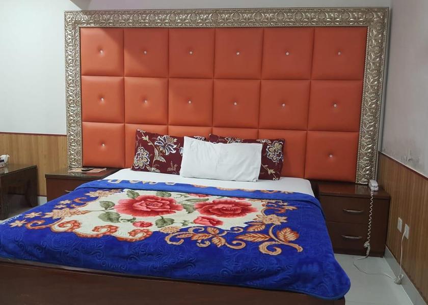 Sindh Karachi Bedroom