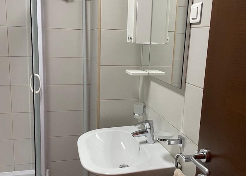 Podgorica Capital City Podgorica Bathroom