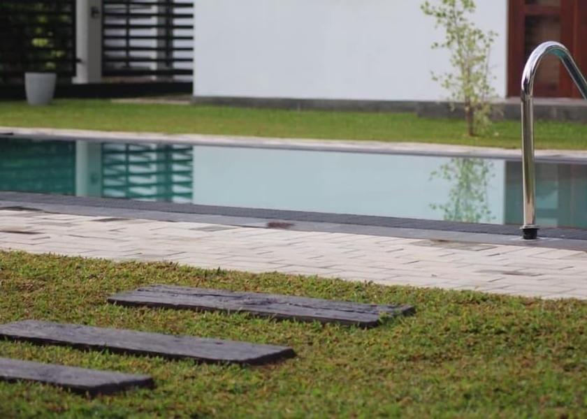 Western Province Katana Outdoor pool
