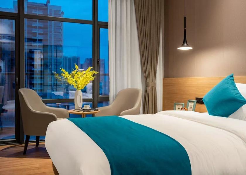 Guangdong Zhaoqing Room