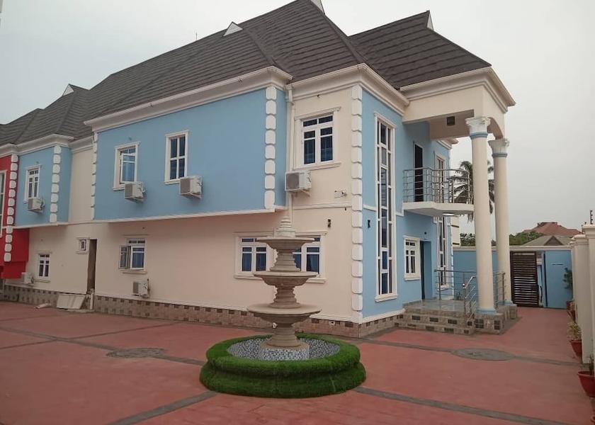 Osun Ede Front of property