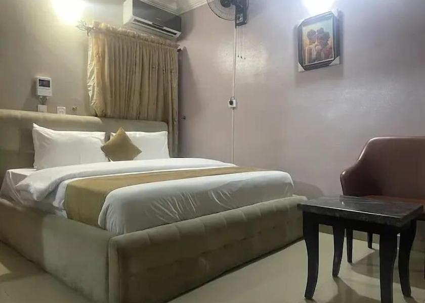 Kano Kano Room