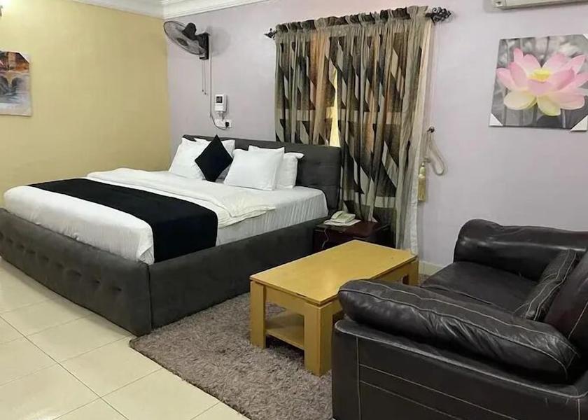 Kano Kano Room