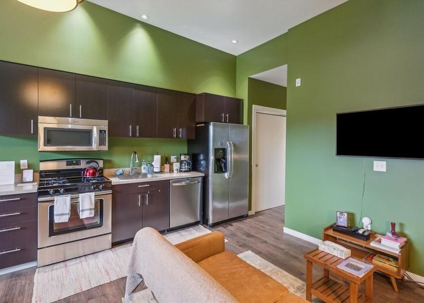 Oregon Portland Room