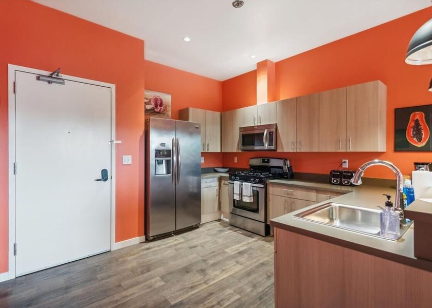 Oregon Portland Room