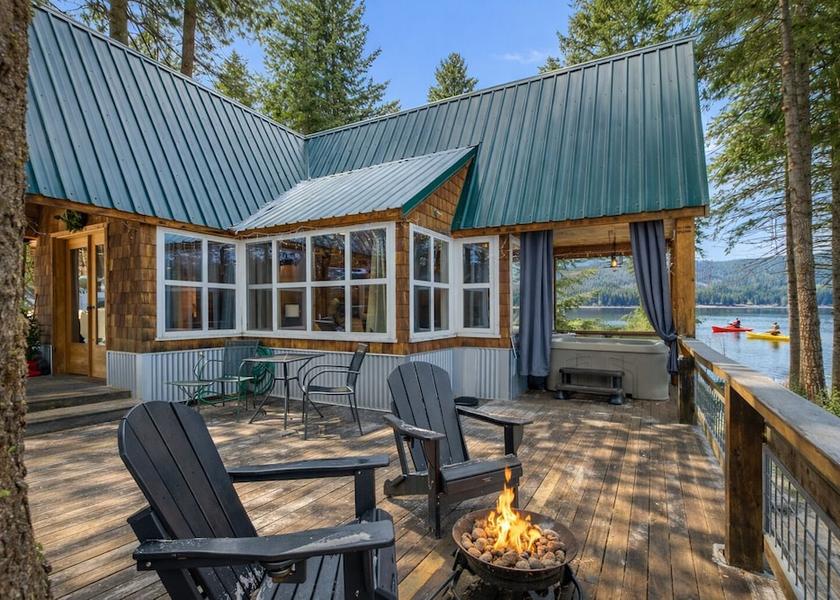 Washington Leavenworth Terrace/patio