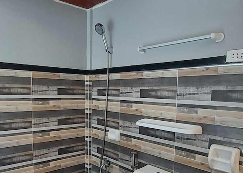 Central Visayas Daanbantayan Bathroom