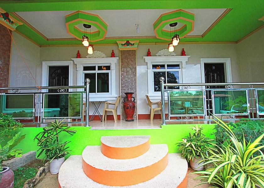 Central Visayas Loboc Terrace/patio