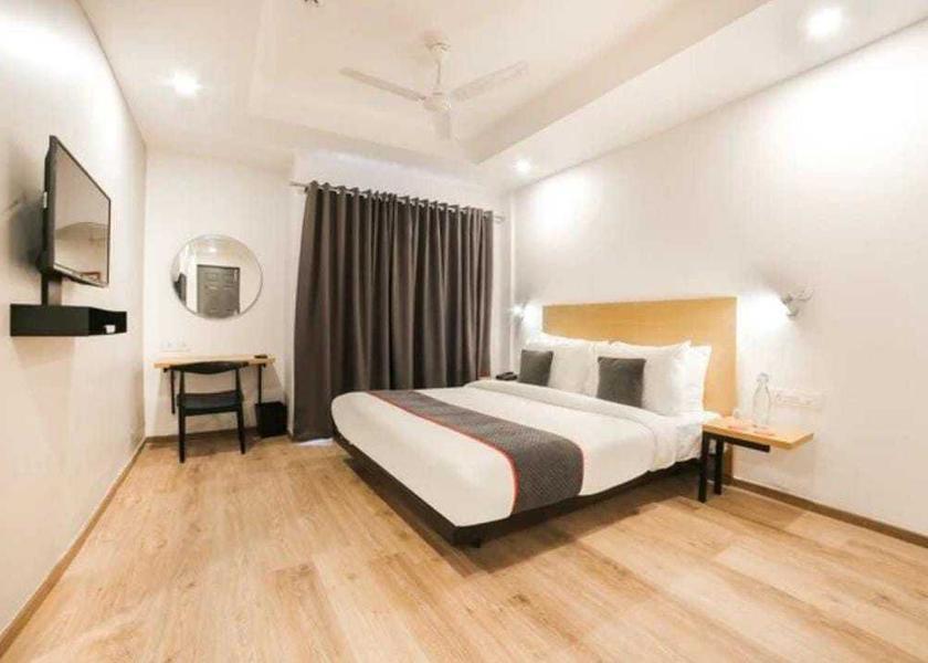 Uttar Pradesh Ghaziabad Classic
