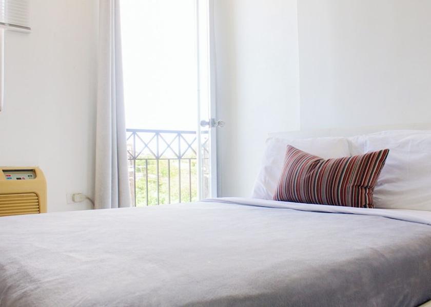  Mayagüez Room