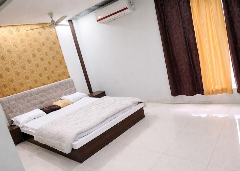 Madhya Pradesh Dewas Room