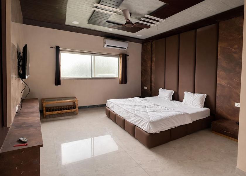 Madhya Pradesh Dewas Room