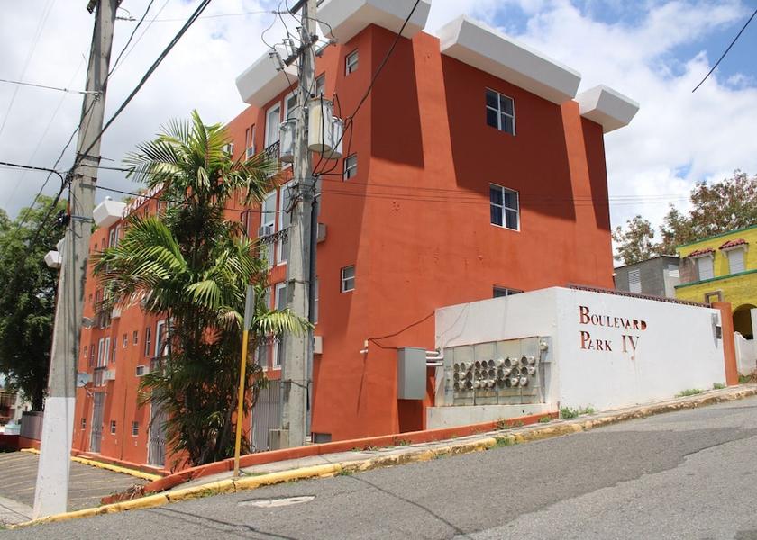  Mayagüez Exterior