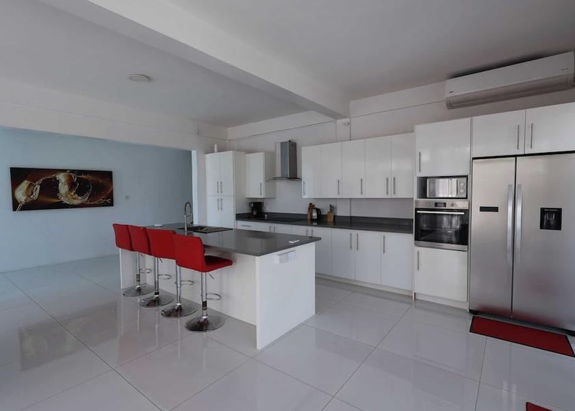  Gros Islet Living area
