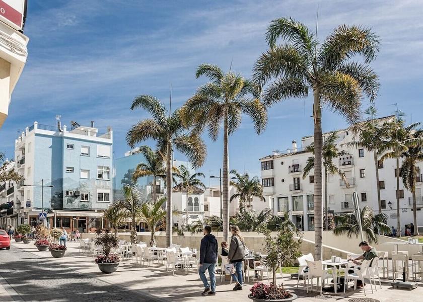 Andalusia Estepona Interior