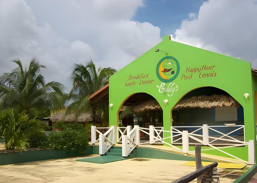 Bonaire Kralendijk Exterior view