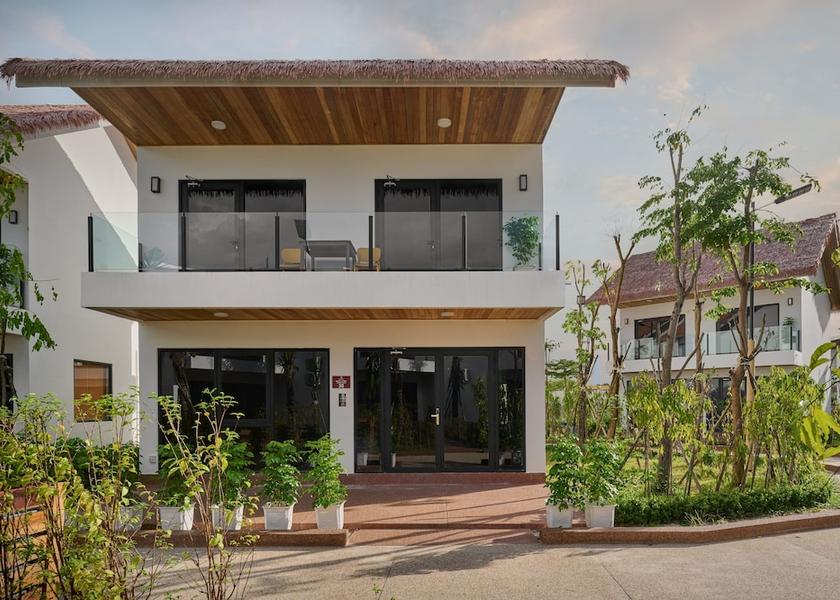Koh Kong Kiri Sakor Garden view