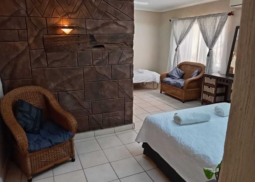 North West Hartbeespoort Room