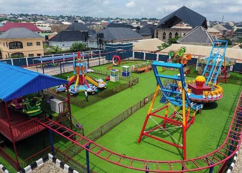 Children's play area - outdoor