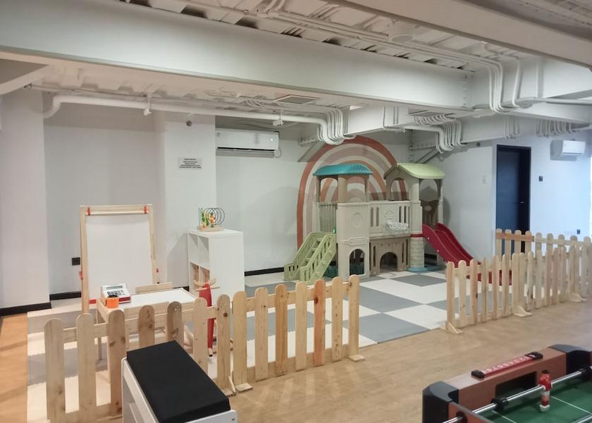 Children's play area - indoor