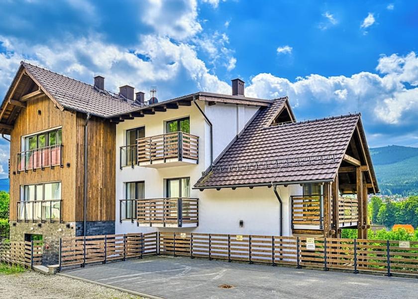 Lower Silesian Voivodeship Szklarska Poreba Front of property