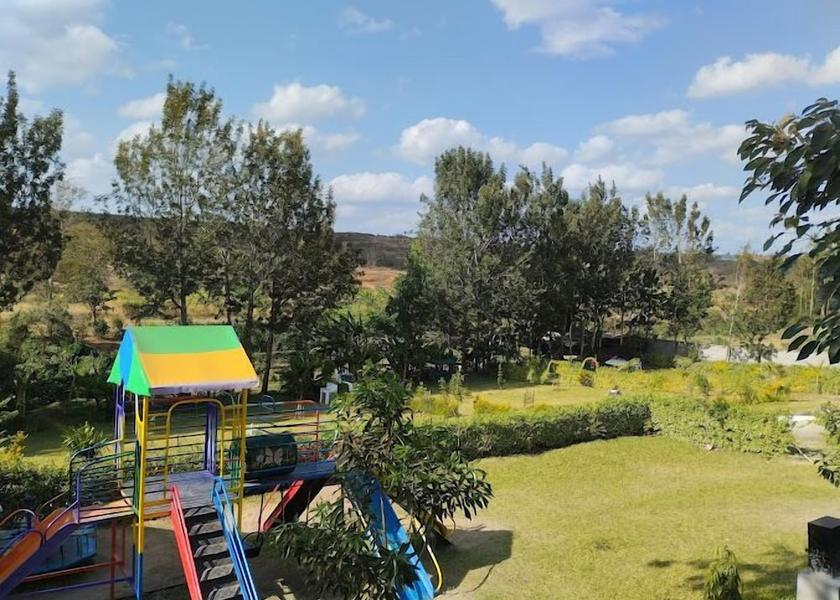 Children's play area - outdoor